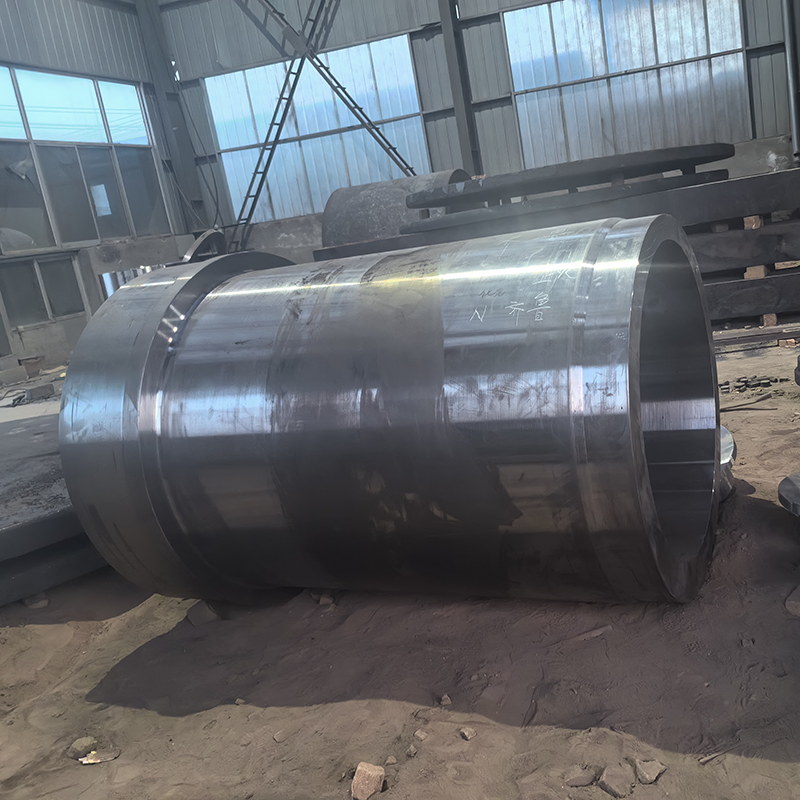 Кованая труба большого диаметра